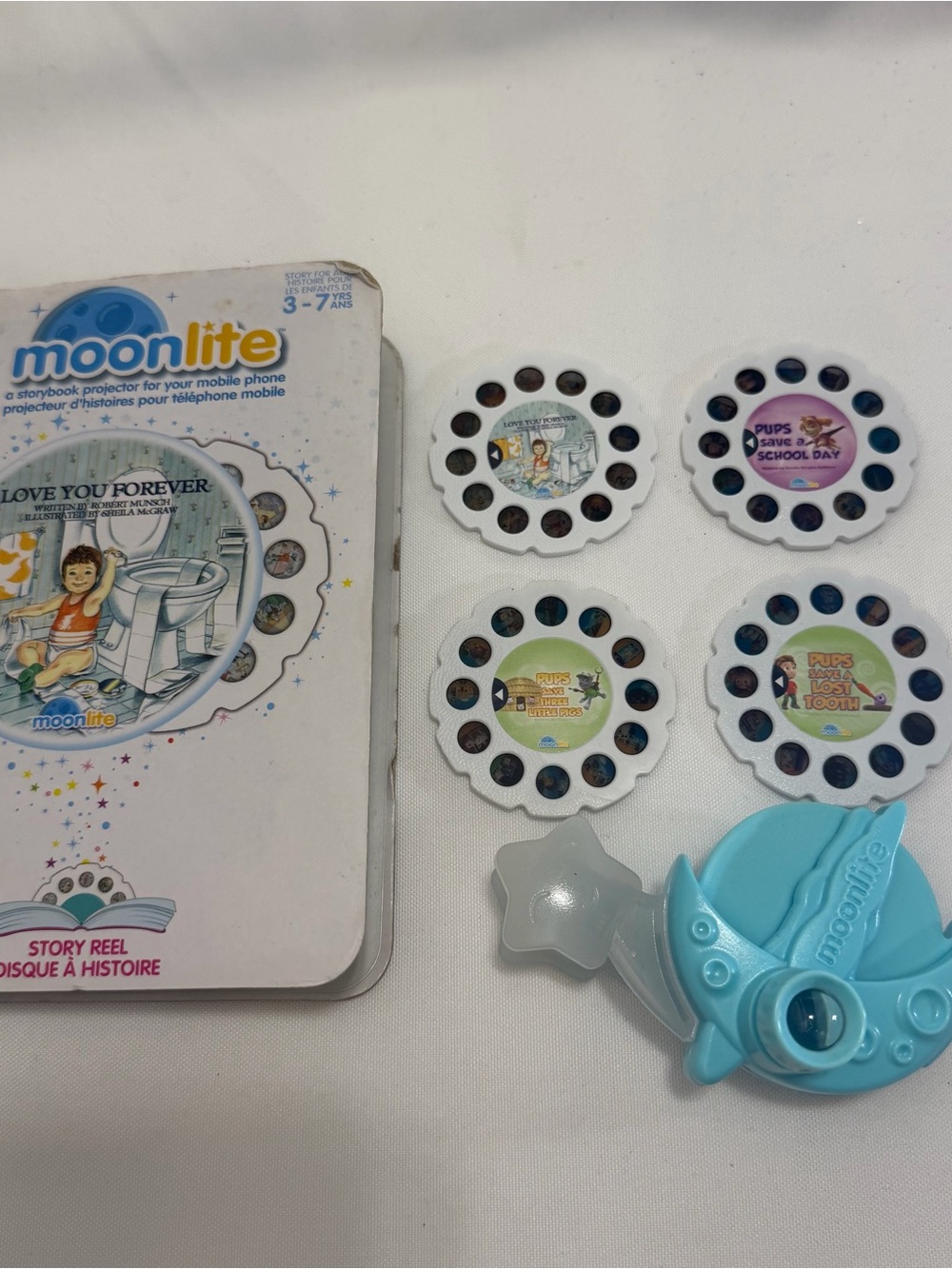 Moonlite Blue Storybook Projector for Mobile - Light Blue